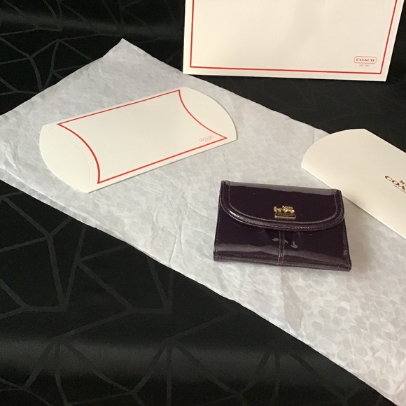 NWT Madeleine medium patent leather wallet with brass detail & zipper coin pouch - Picture 1 of 7